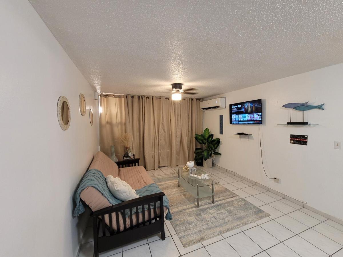 Beach Apartments At Marbella Del Caribe Сан Хуан Екстериор снимка